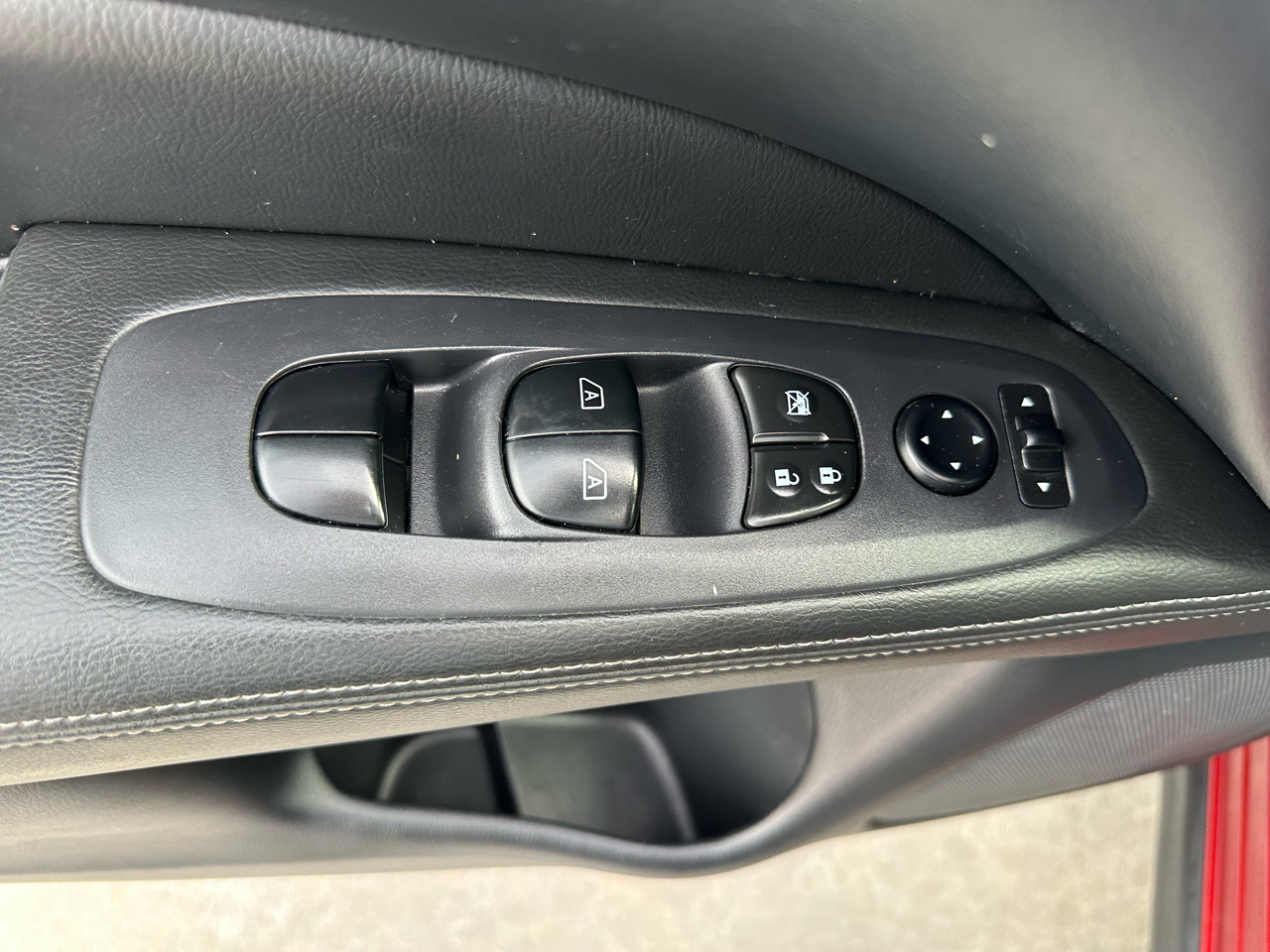 Nissan Pathfinder FWD SV 2019 Nissan Pathfinder FWD SV 2019