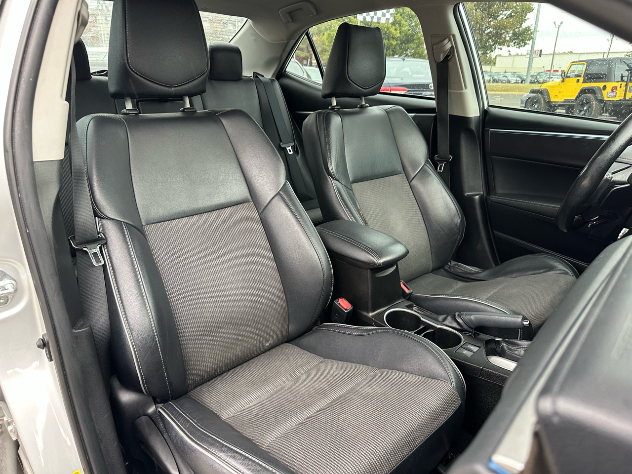 Toyota Corolla 4dr Sdn Auto L (Natl) 2016 Toyota Corolla 4dr Sdn Auto L (Natl) 2016