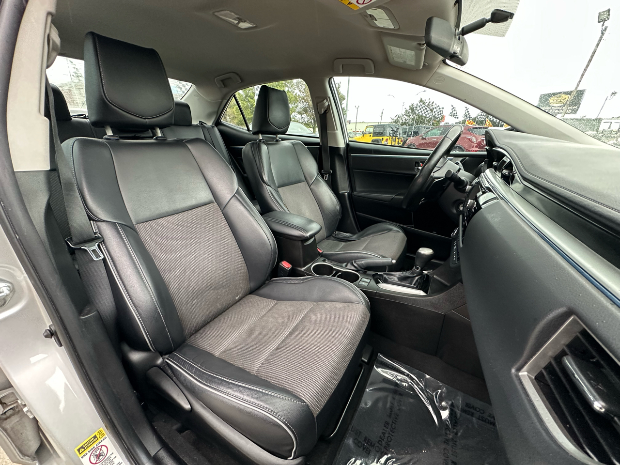 Toyota Corolla 4dr Sdn Auto L (Natl) 2016 Toyota Corolla 4dr Sdn Auto L (Natl) 2016