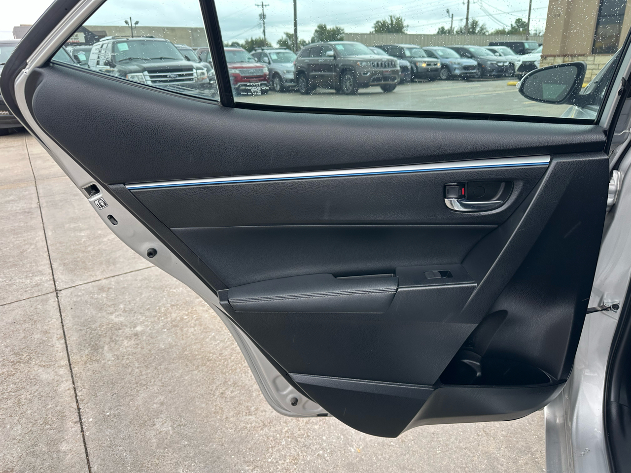 Toyota Corolla 4dr Sdn Auto L (Natl) 2016 Toyota Corolla 4dr Sdn Auto L (Natl) 2016