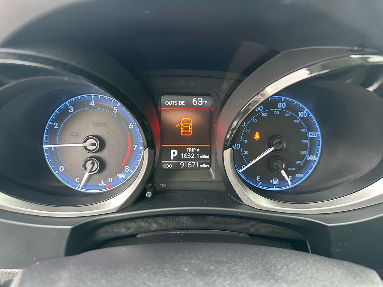 Toyota Corolla 4dr Sdn Auto L (Natl) 2016 Toyota Corolla 4dr Sdn Auto L (Natl) 2016