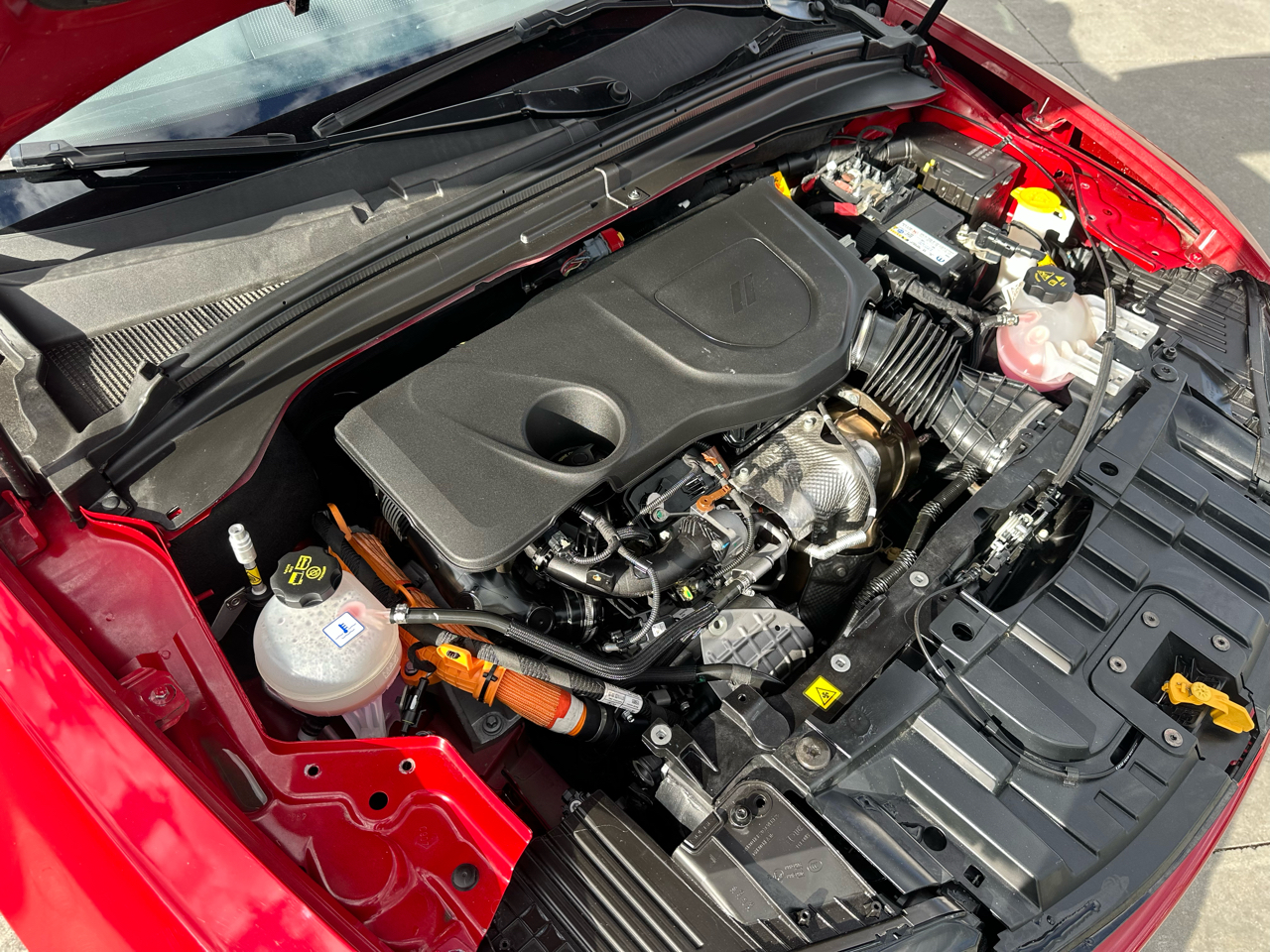 Dodge Hornet R/T EAWD 2024 Dodge Hornet R/T EAWD 2024