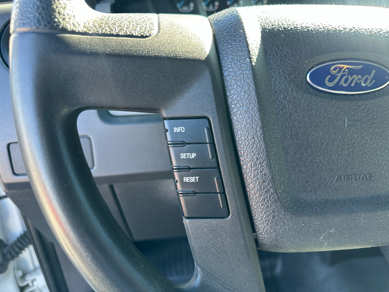 Ford F-150 2WD Reg Cab 126" XL 2013 Ford F-150 2WD Reg Cab 126" XL 2013