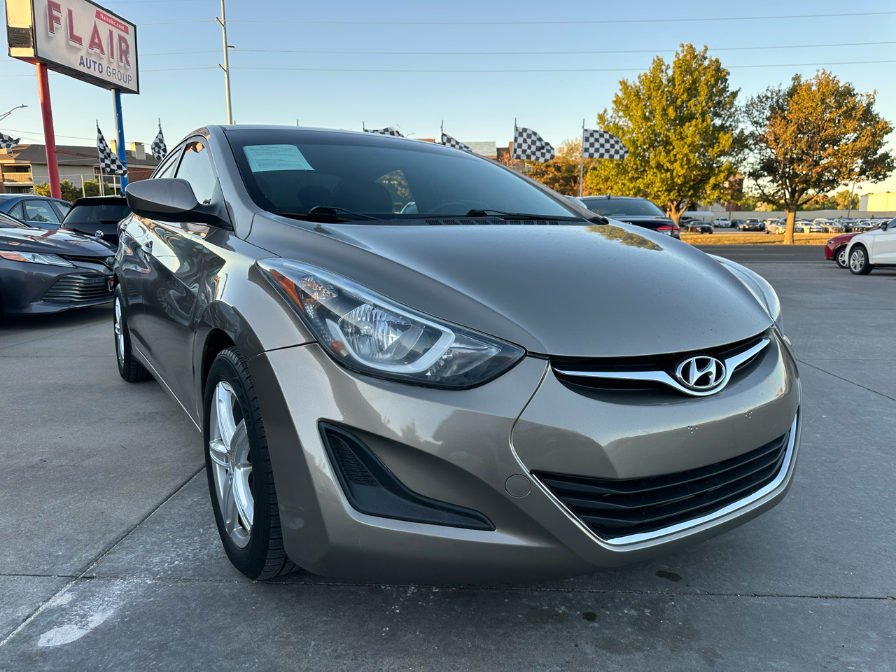 2014 Hyundai Elantra SE