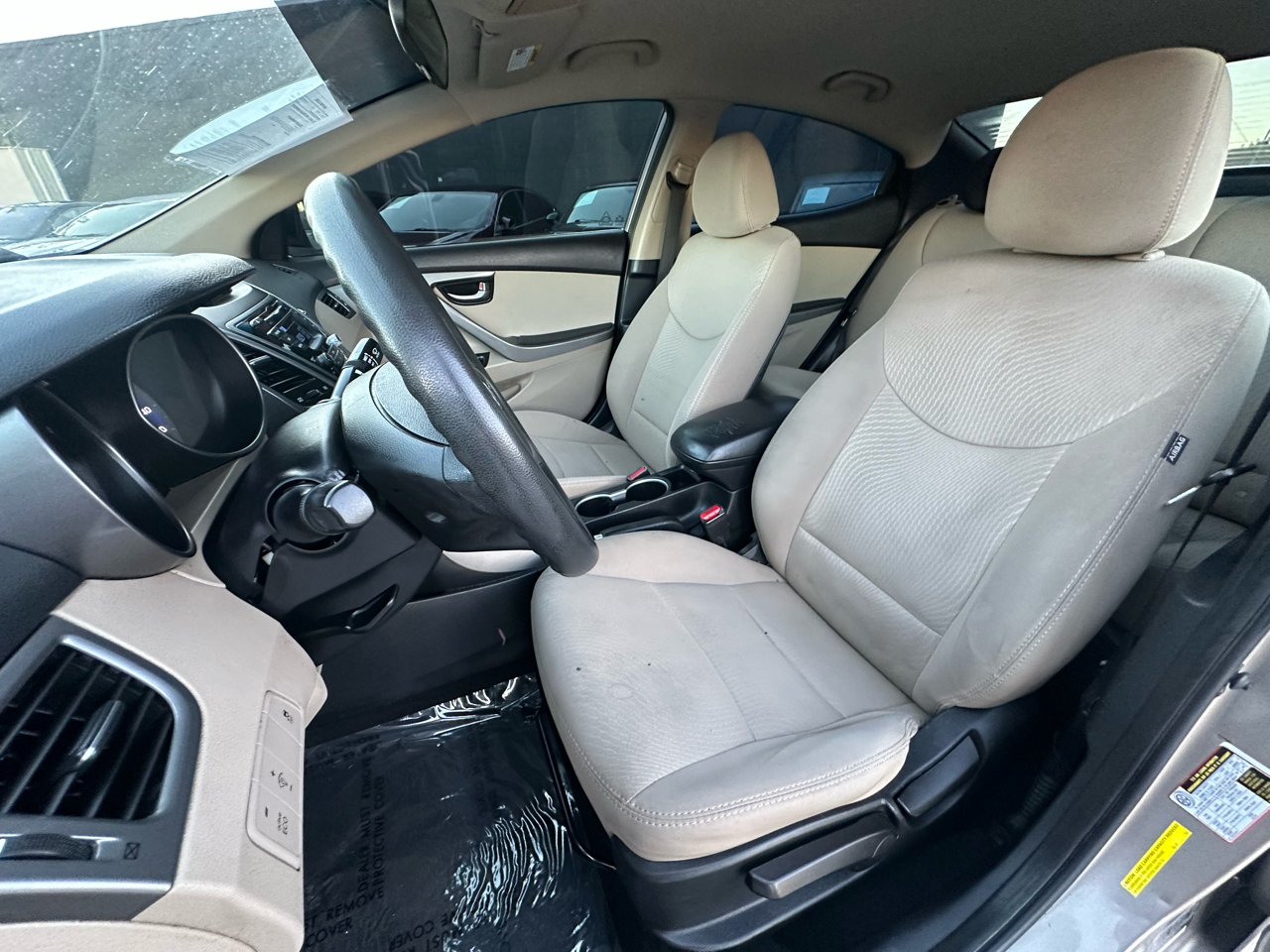 Hyundai Elantra 4dr Sdn Auto SE (Alabama Plant) 2014 Hyundai Elantra 4dr Sdn Auto SE (Alabama Plant) 2014