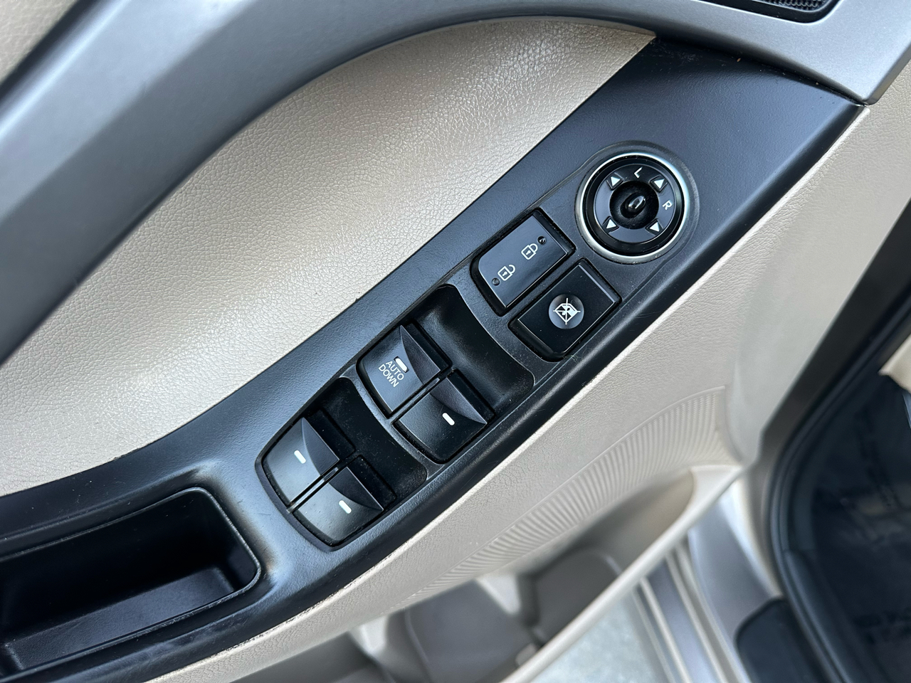 Hyundai Elantra 4dr Sdn Auto SE (Alabama Plant) 2014 Hyundai Elantra 4dr Sdn Auto SE (Alabama Plant) 2014