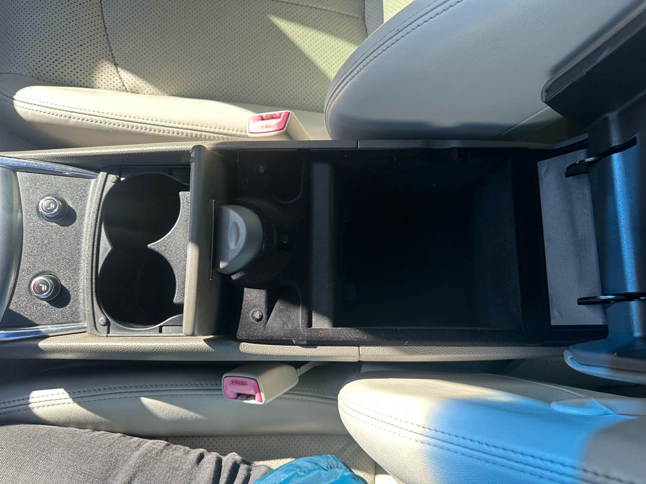 Infiniti G37 Sedan 4dr Journey RWD 2012 Infiniti G37 Sedan 4dr Journey RWD 2012