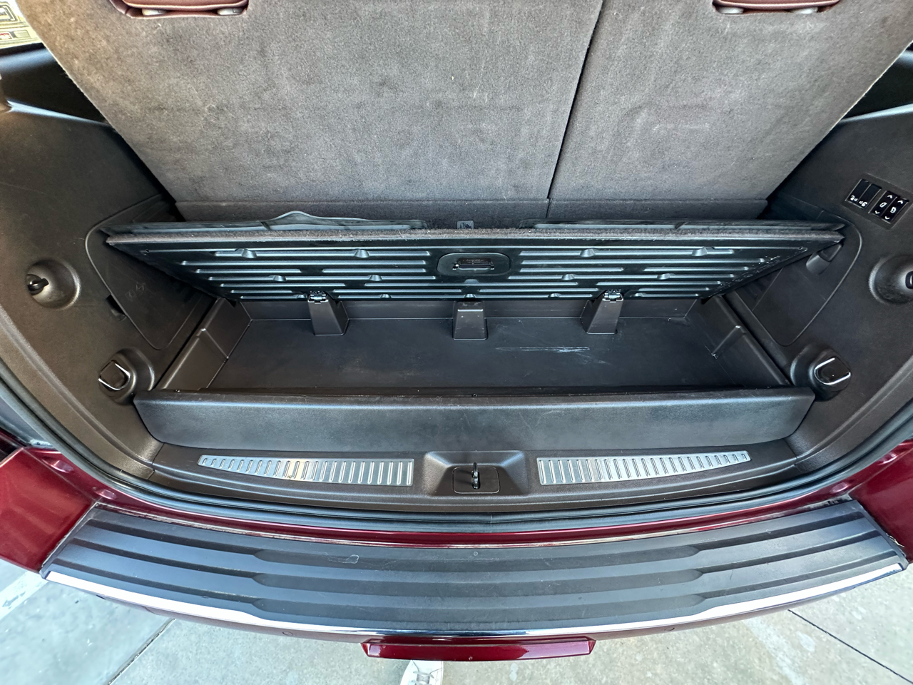 Chevrolet Tahoe 2WD 4dr Premier 2018 Chevrolet Tahoe 2WD 4dr Premier 2018