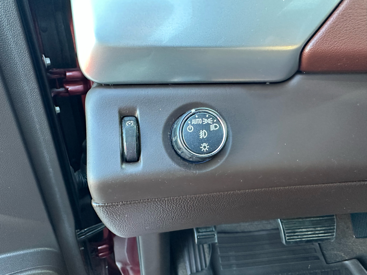 Chevrolet Tahoe 2WD 4dr Premier 2018 Chevrolet Tahoe 2WD 4dr Premier 2018