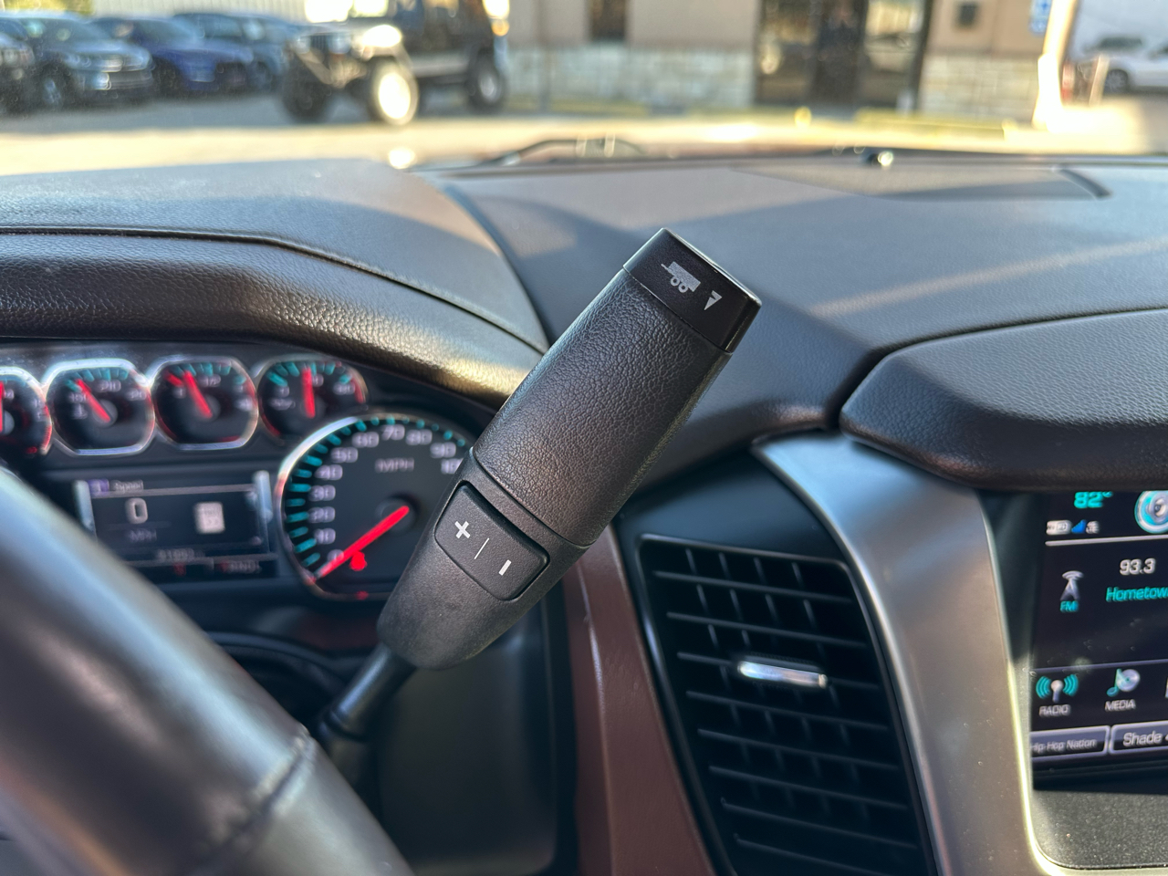 Chevrolet Tahoe 2WD 4dr Premier 2018 Chevrolet Tahoe 2WD 4dr Premier 2018