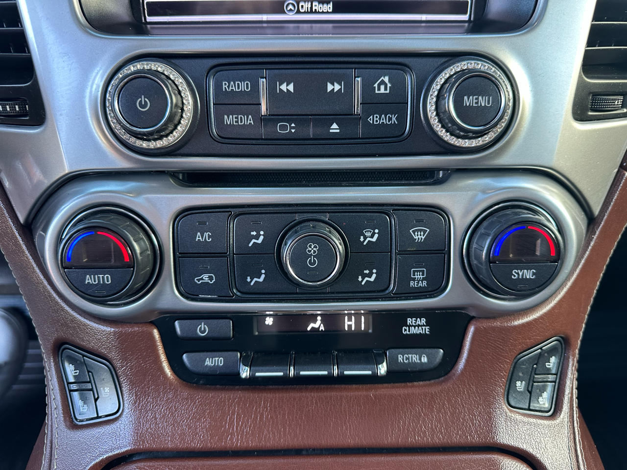 Chevrolet Tahoe 2WD 4dr Premier 2018 Chevrolet Tahoe 2WD 4dr Premier 2018