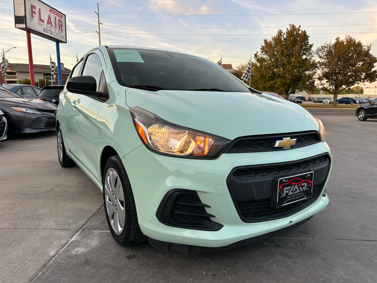 2017 Chevrolet Spark 5dr HB CVT LS