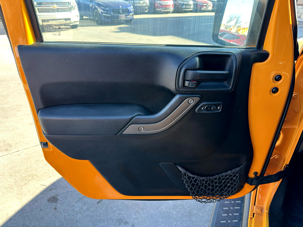 Jeep Wrangler Unlimited 4WD 4dr Sport 2012