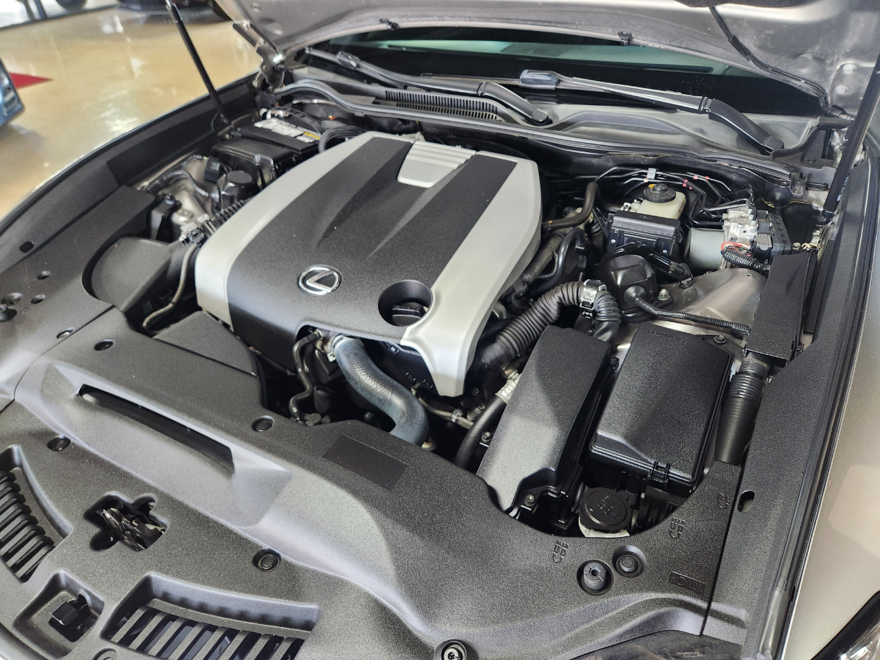 Lexus RC RC 350 RWD 2017