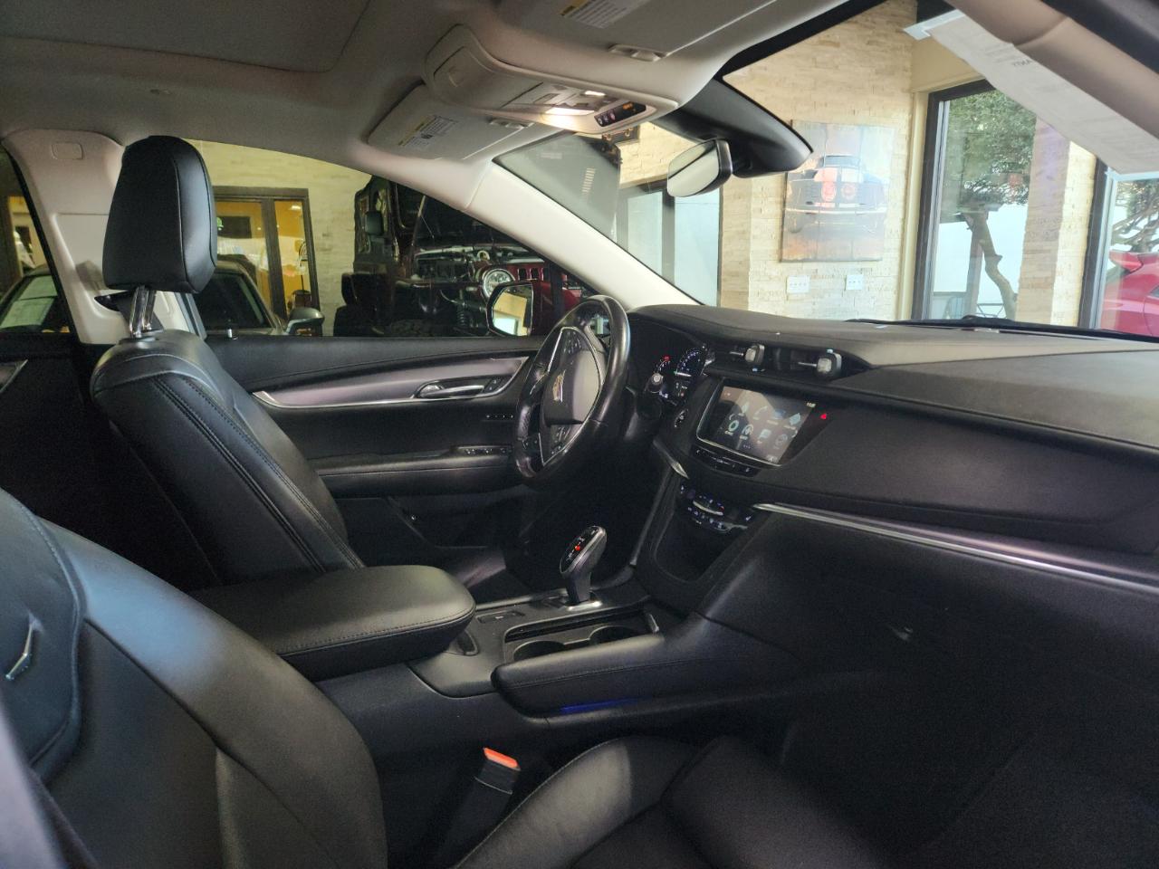 Cadillac XT5 FWD 4dr Luxury 2019