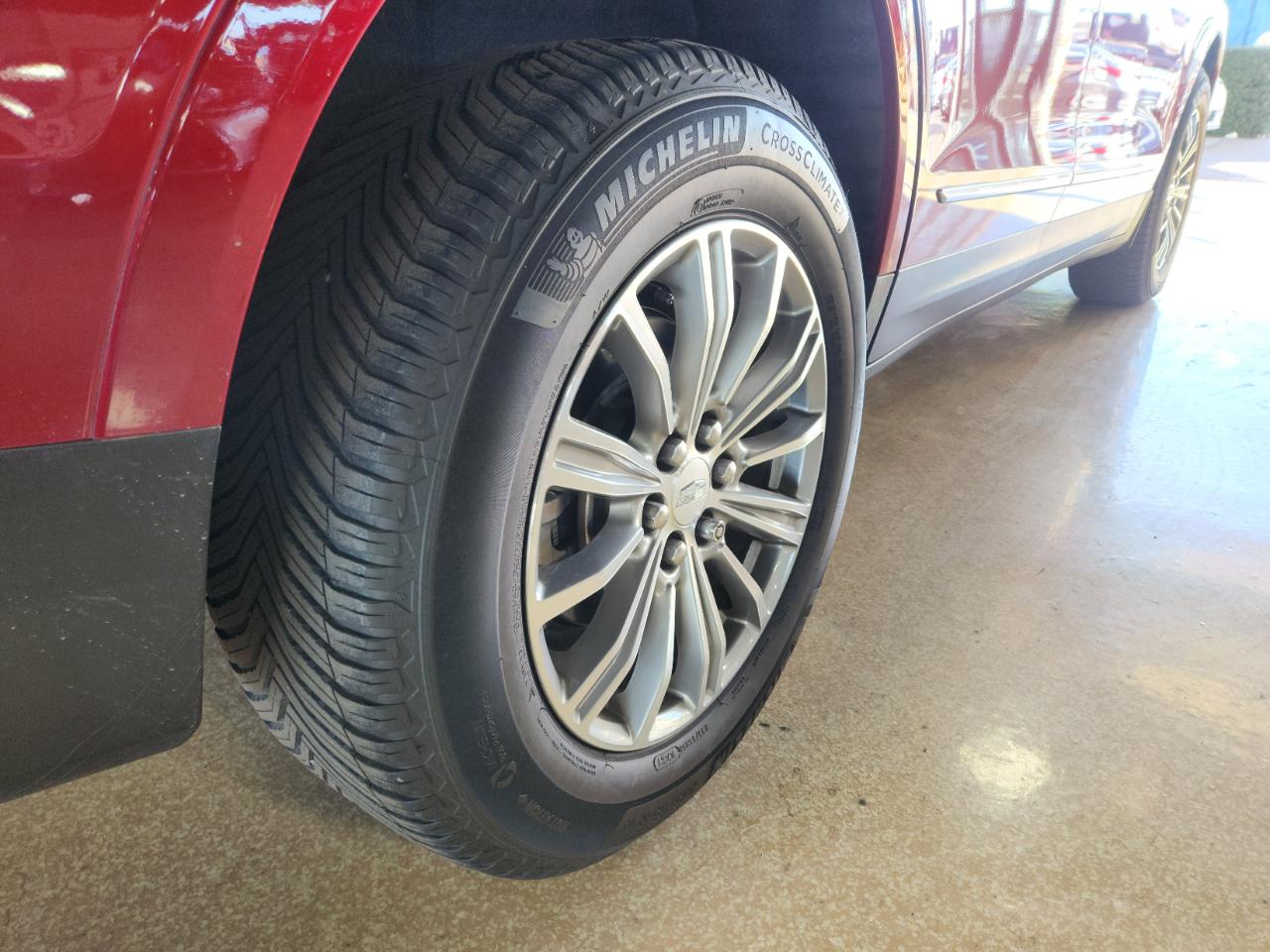 Cadillac XT5 FWD 4dr Luxury 2019