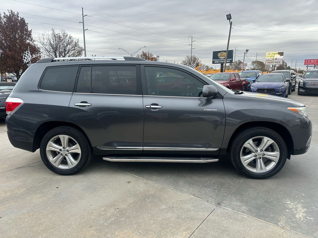 Toyota Highlander FWD 4dr V6 Limited (Natl) 2013