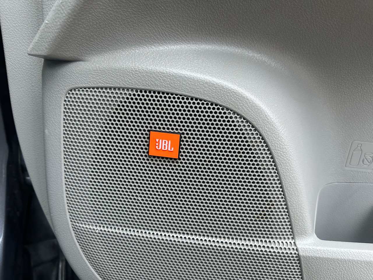 Toyota Highlander FWD 4dr V6 Limited (Natl) 2013