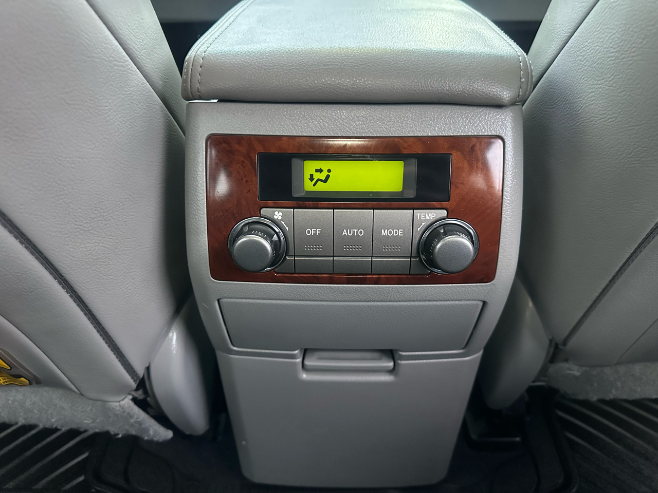 Toyota Highlander FWD 4dr V6 Limited (Natl) 2013