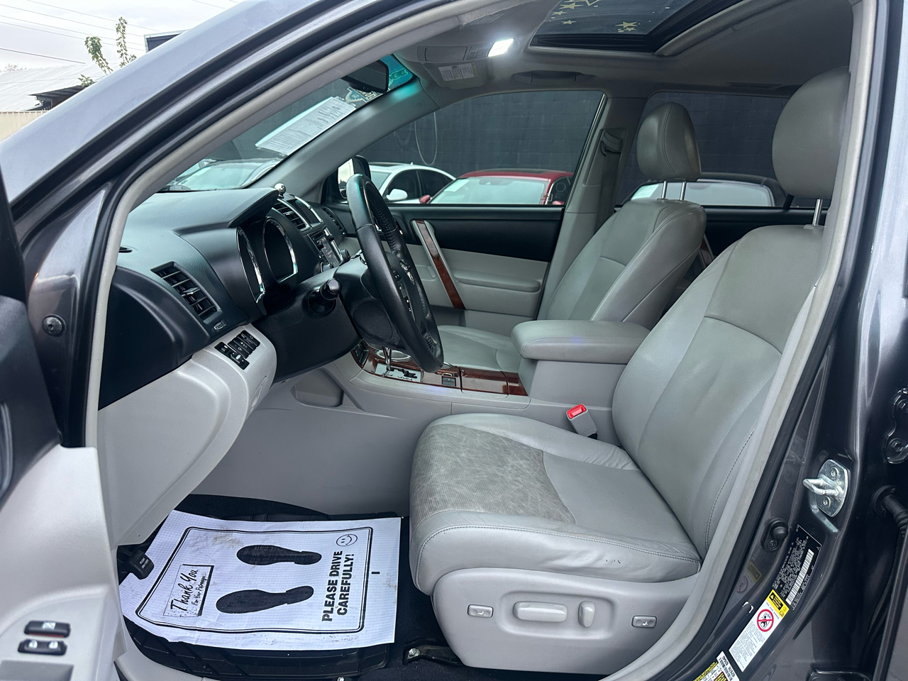 Toyota Highlander FWD 4dr V6 Limited (Natl) 2013