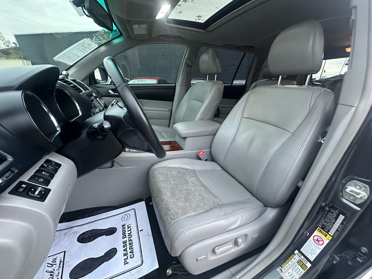 Toyota Highlander FWD 4dr V6 Limited (Natl) 2013