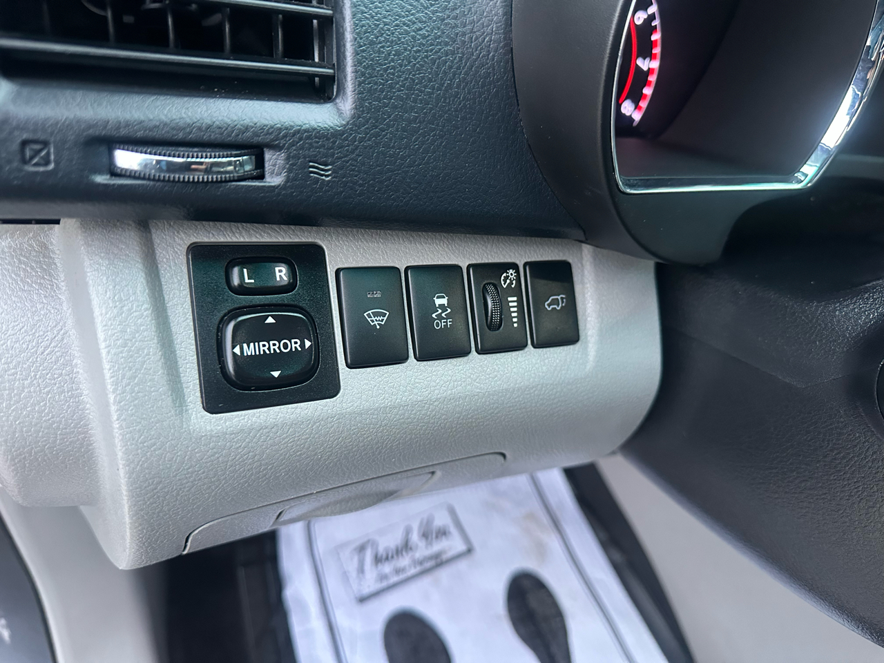 Toyota Highlander FWD 4dr V6 Limited (Natl) 2013