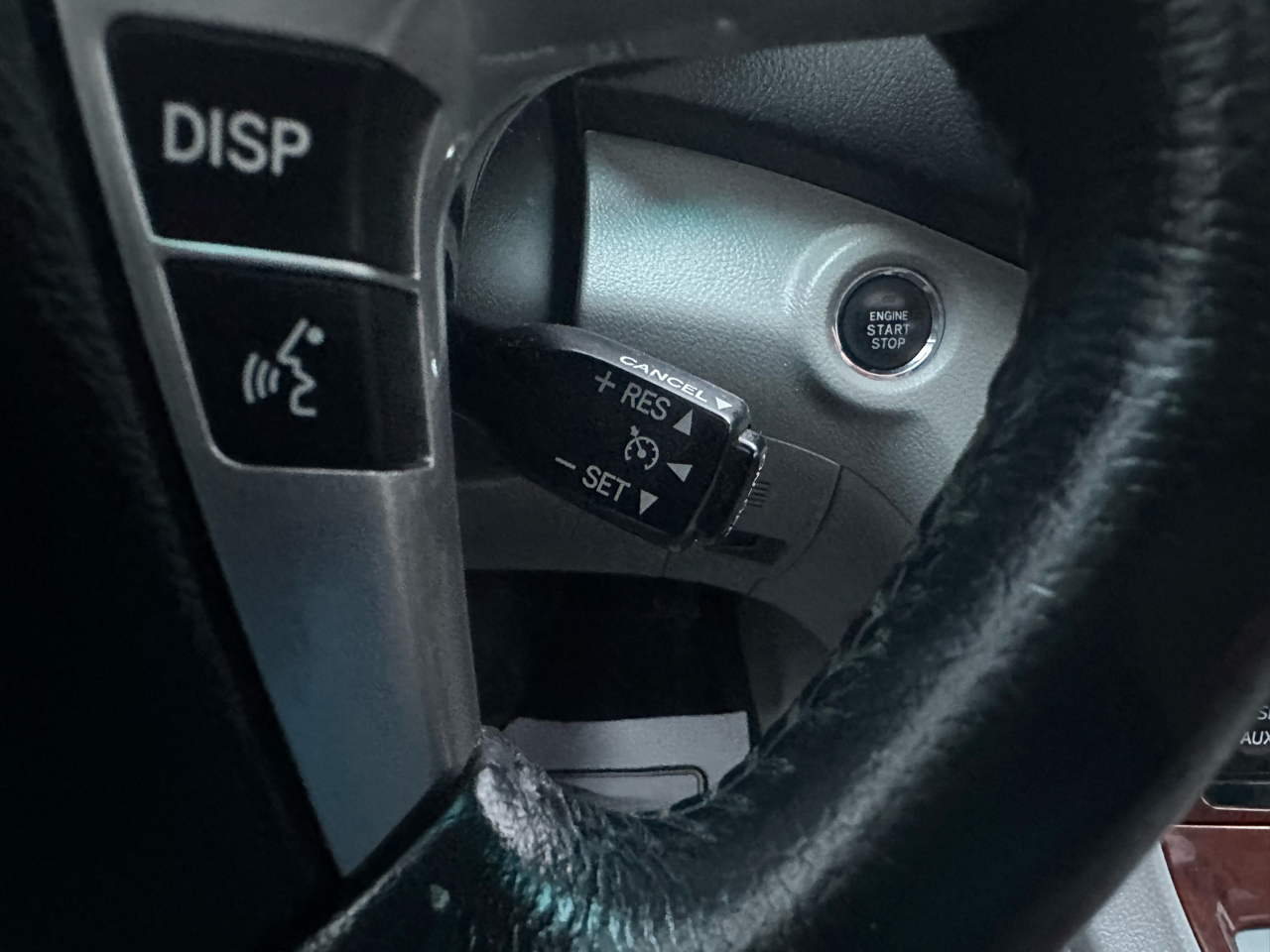 Toyota Highlander FWD 4dr V6 Limited (Natl) 2013