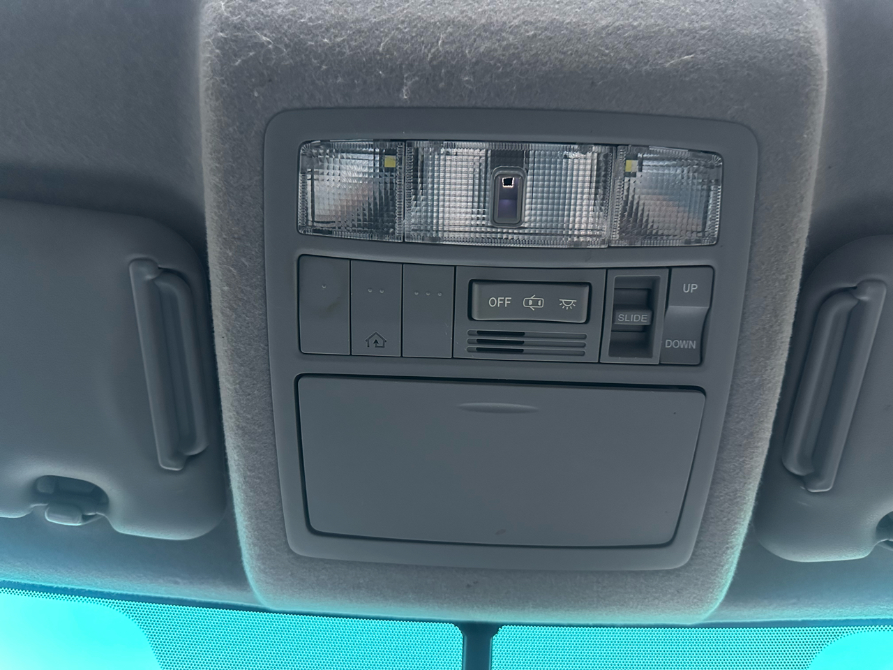 Toyota Highlander FWD 4dr V6 Limited (Natl) 2013