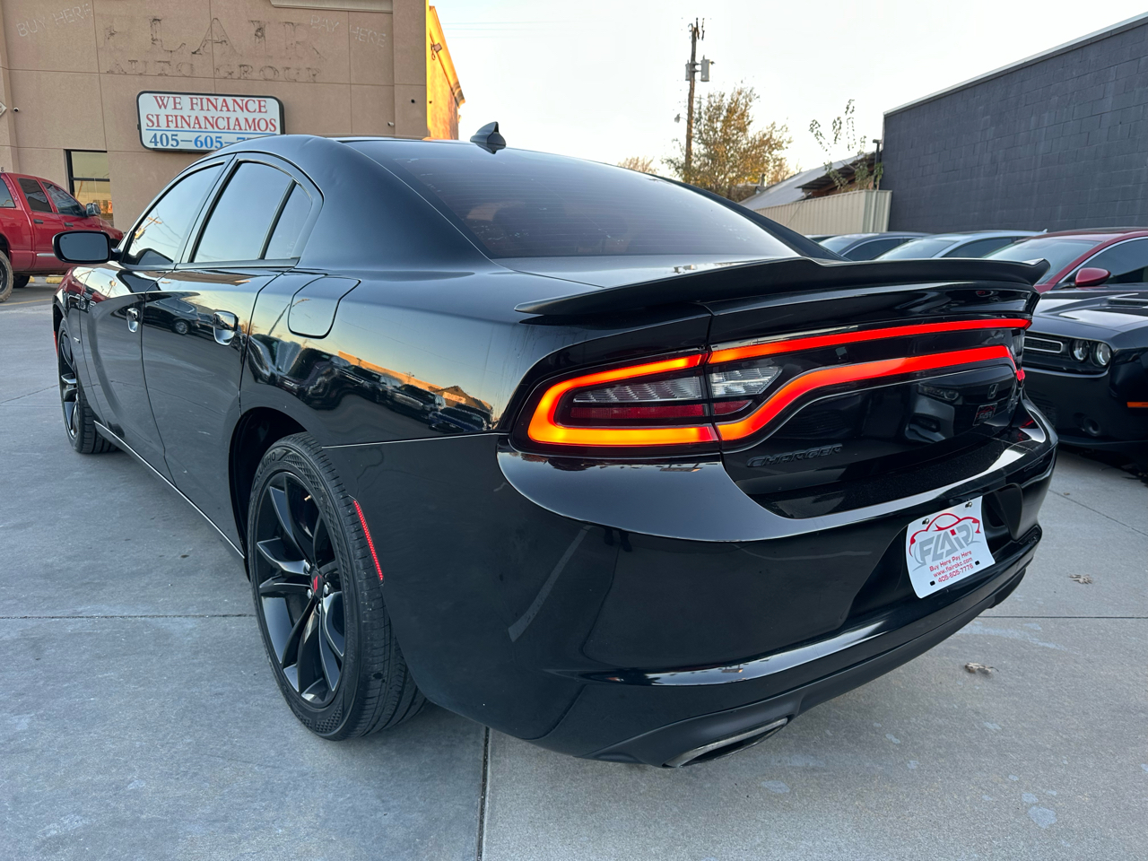 2016 Dodge Charger R/T photo 4