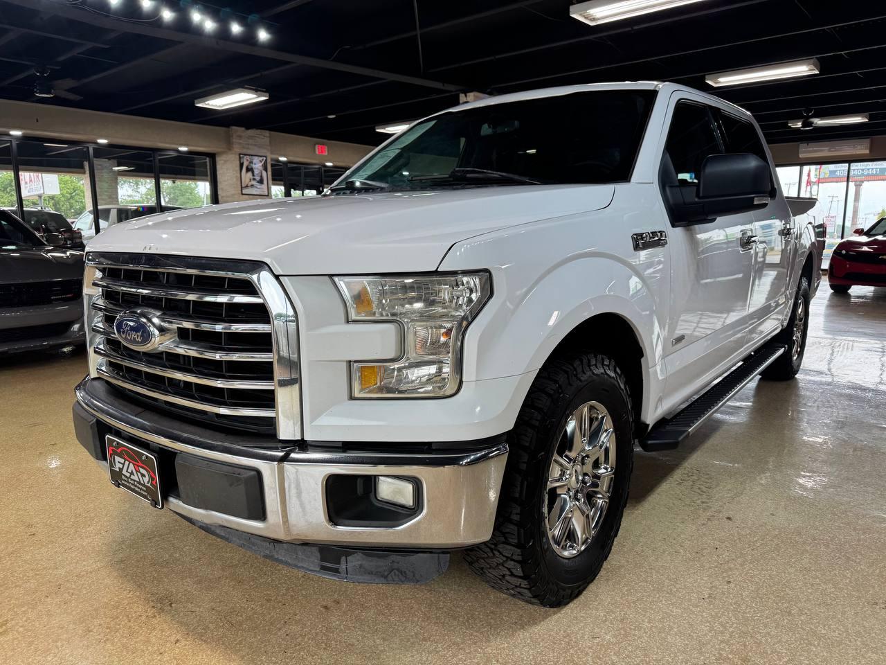 Ford F-150 2WD SuperCrew 157" XLT 2015