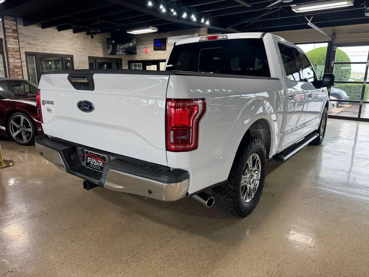 Ford F-150 2WD SuperCrew 157" XLT 2015