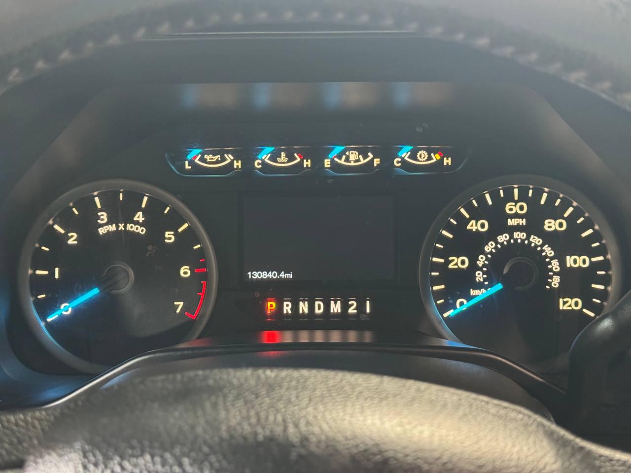 Ford F-150 2WD SuperCrew 157" XLT 2015