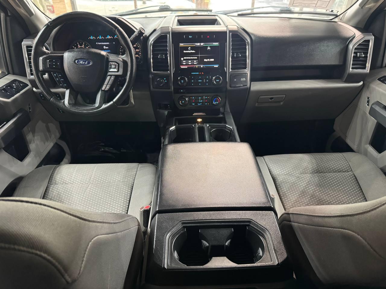 Ford F-150 2WD SuperCrew 157" XLT 2015