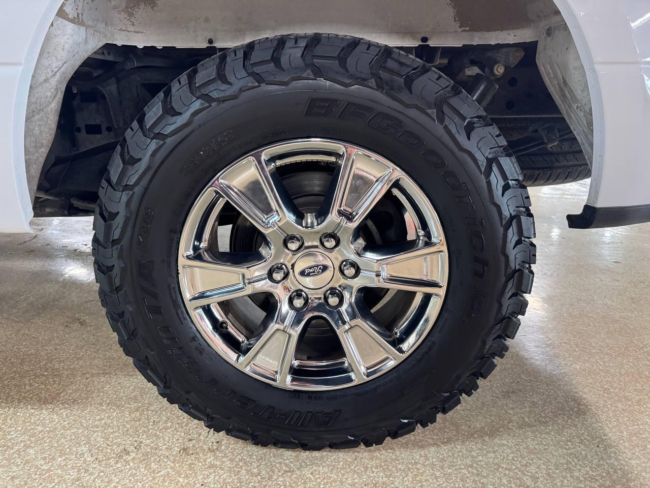 Ford F-150 2WD SuperCrew 157" XLT 2015