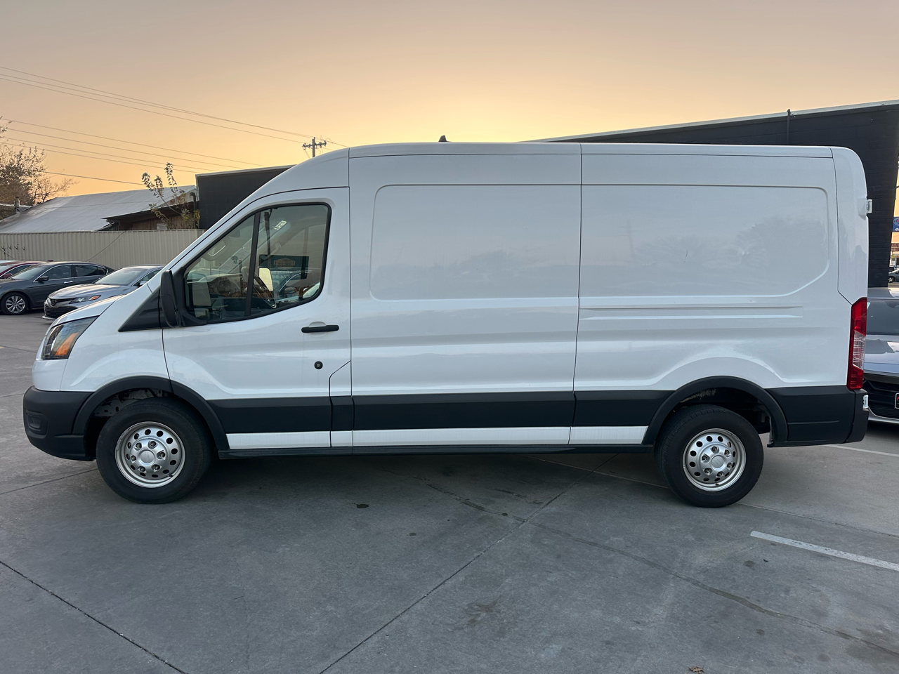 Ford Transit Cargo Van T-250 130" Med Rf 9070 GVWR AWD 2023