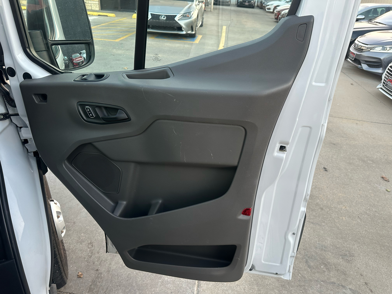 Ford Transit Cargo Van T-250 130" Med Rf 9070 GVWR AWD 2023