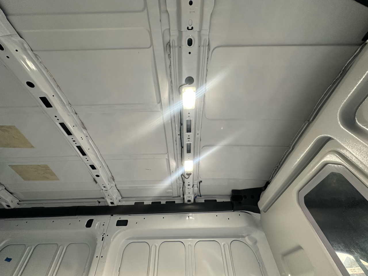 Ford Transit Cargo Van T-250 130" Med Rf 9070 GVWR AWD 2023