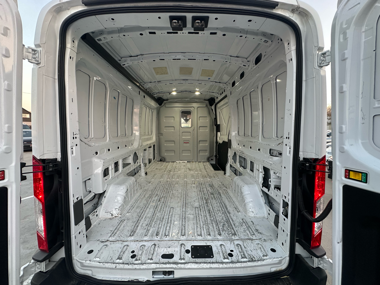 Ford Transit Cargo Van T-250 130" Med Rf 9070 GVWR AWD 2023