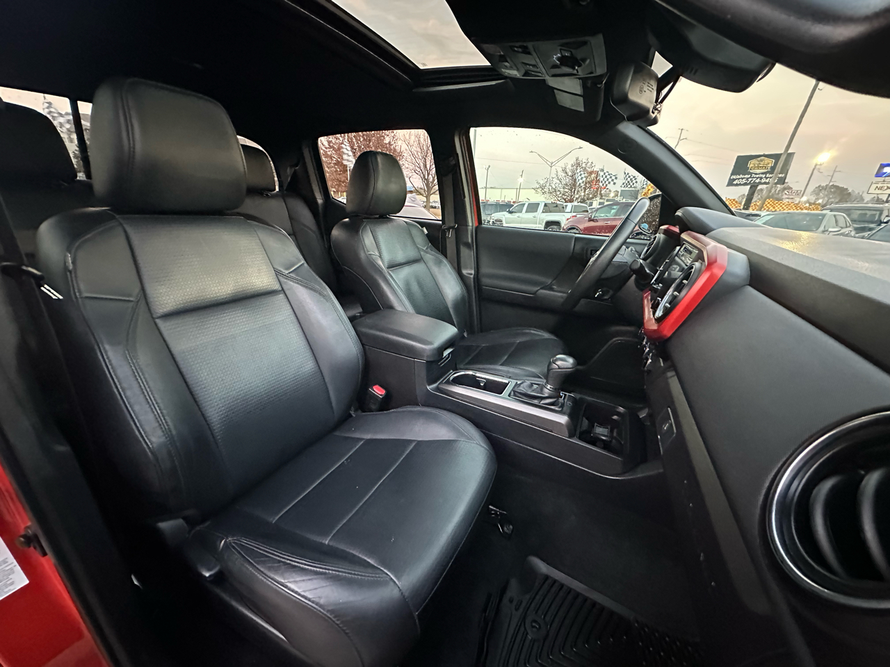 Toyota Tacoma SR Double Cab 5' Bed V6 4x4 AT (Natl) 2018