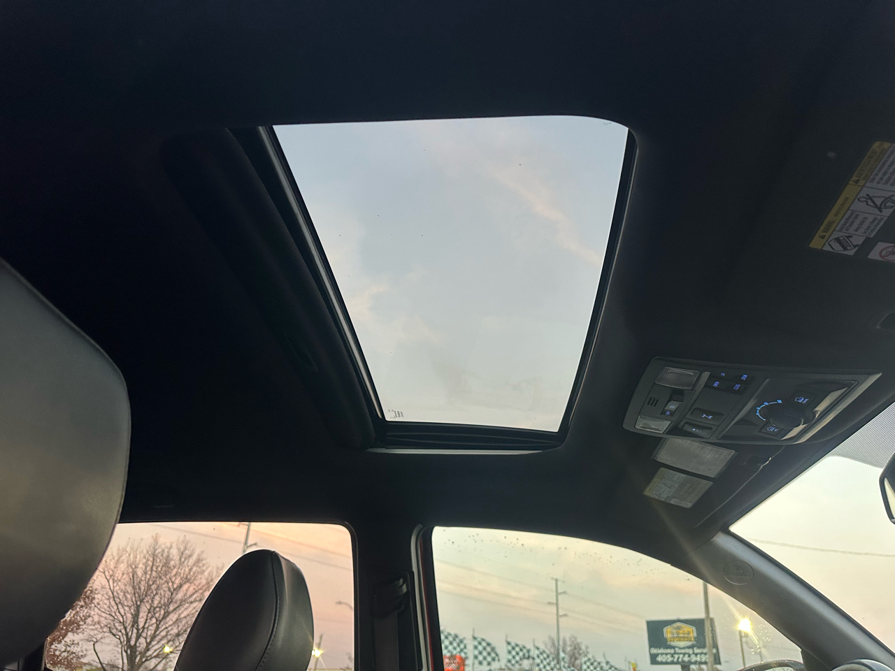 Toyota Tacoma SR Double Cab 5' Bed V6 4x4 AT (Natl) 2018