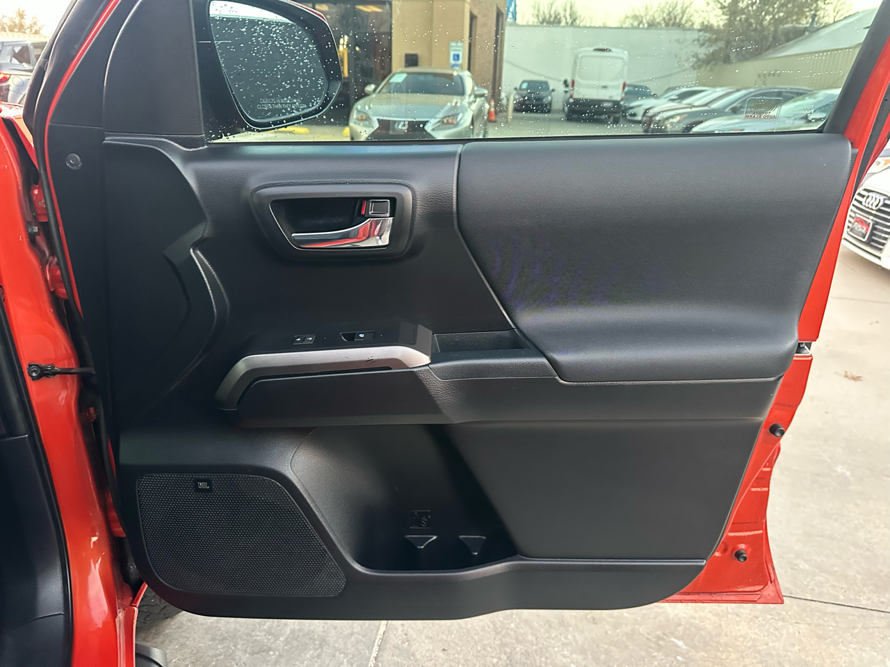 Toyota Tacoma SR Double Cab 5' Bed V6 4x4 AT (Natl) 2018