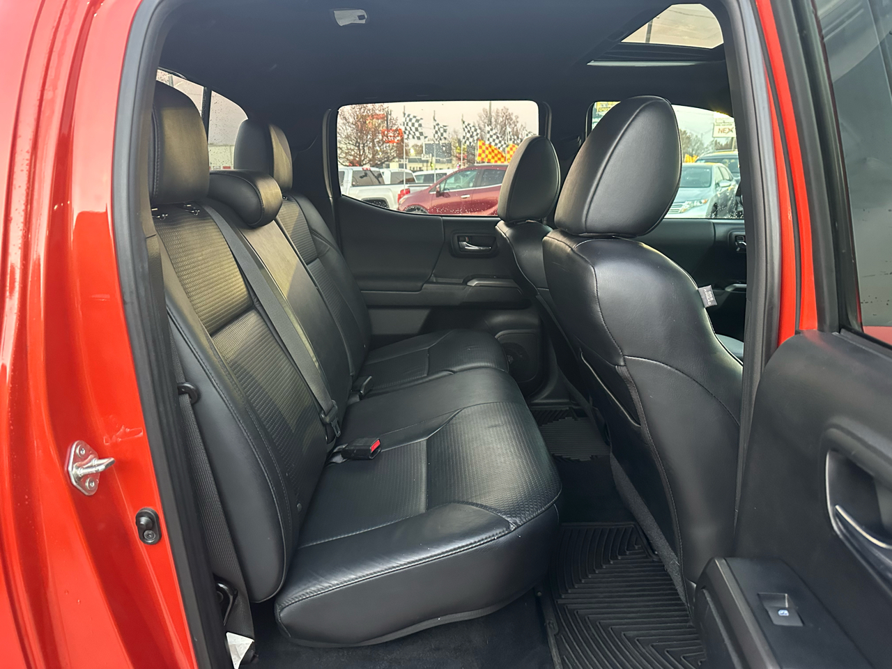 Toyota Tacoma SR Double Cab 5' Bed V6 4x4 AT (Natl) 2018