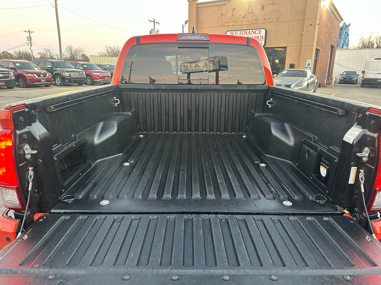 Toyota Tacoma SR Double Cab 5' Bed V6 4x4 AT (Natl) 2018