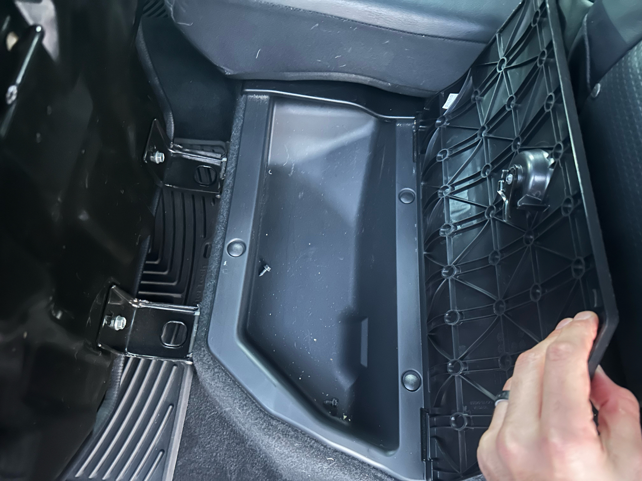 Toyota Tacoma SR Double Cab 5' Bed V6 4x4 AT (Natl) 2018