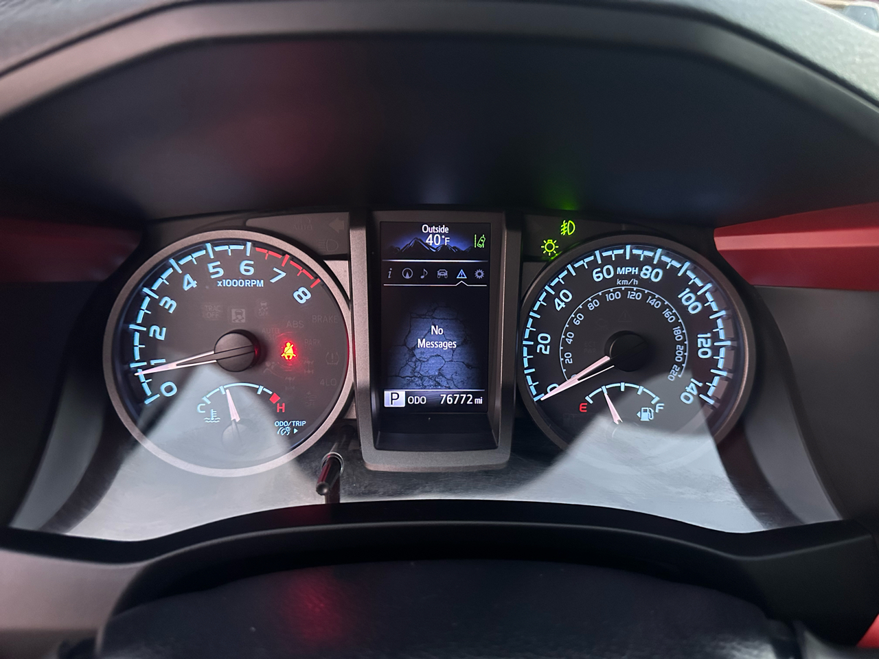 Toyota Tacoma SR Double Cab 5' Bed V6 4x4 AT (Natl) 2018