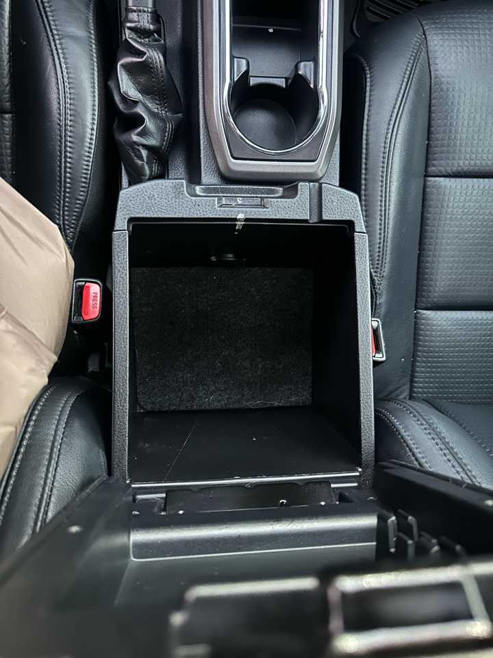 Toyota Tacoma SR Double Cab 5' Bed V6 4x4 AT (Natl) 2018