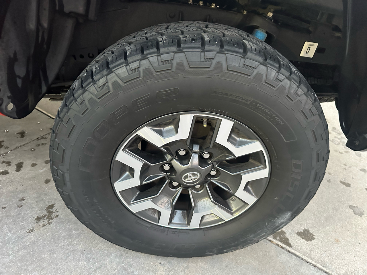 Toyota Tacoma SR Double Cab 5' Bed V6 4x4 AT (Natl) 2018