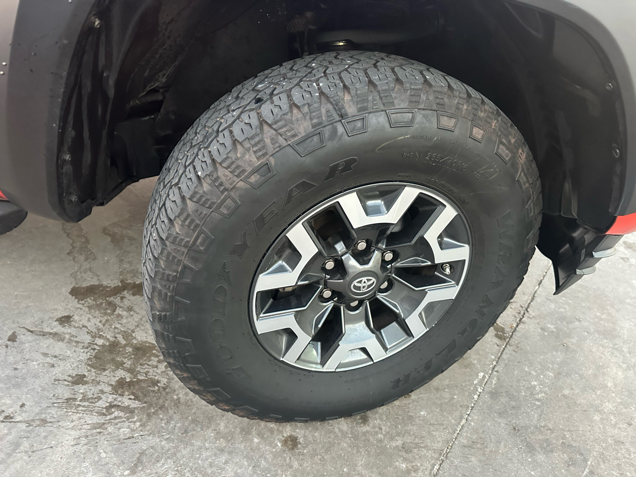 Toyota Tacoma SR Double Cab 5' Bed V6 4x4 AT (Natl) 2018