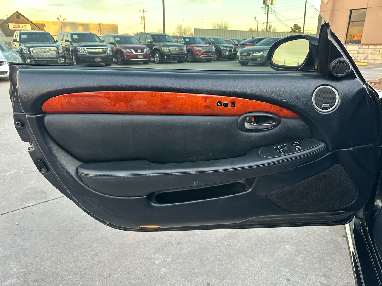 Lexus SC 430 2dr Convertible 2003