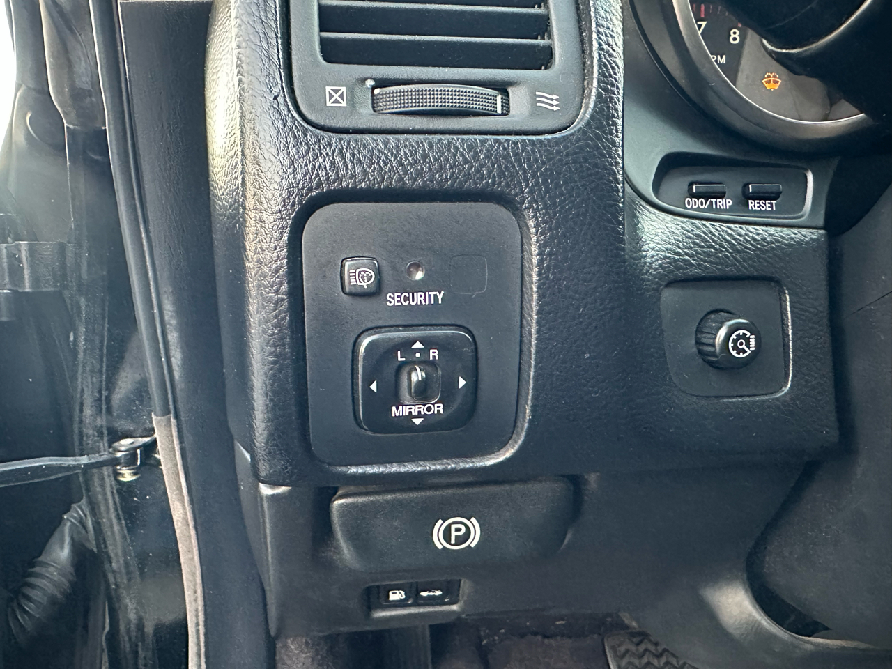 Lexus SC 430 2dr Convertible 2003